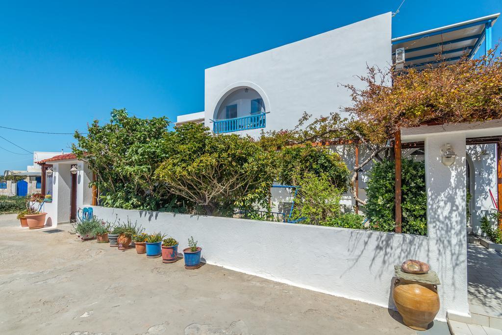 Traditional House Milos Pollonia Bagian luar foto